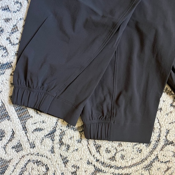 Lululemon License to Train High-Rise Pant - Picture 3 of 12